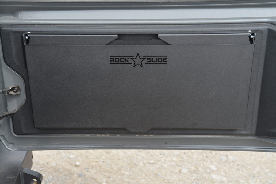 Trail Industries | Rock Slide Engineering | Trail Tailgate Table